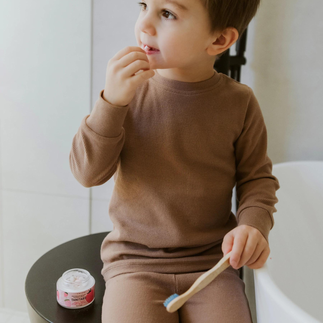 Strawberry Flavor - Solid Toothpaste Tabs - 2-month supply