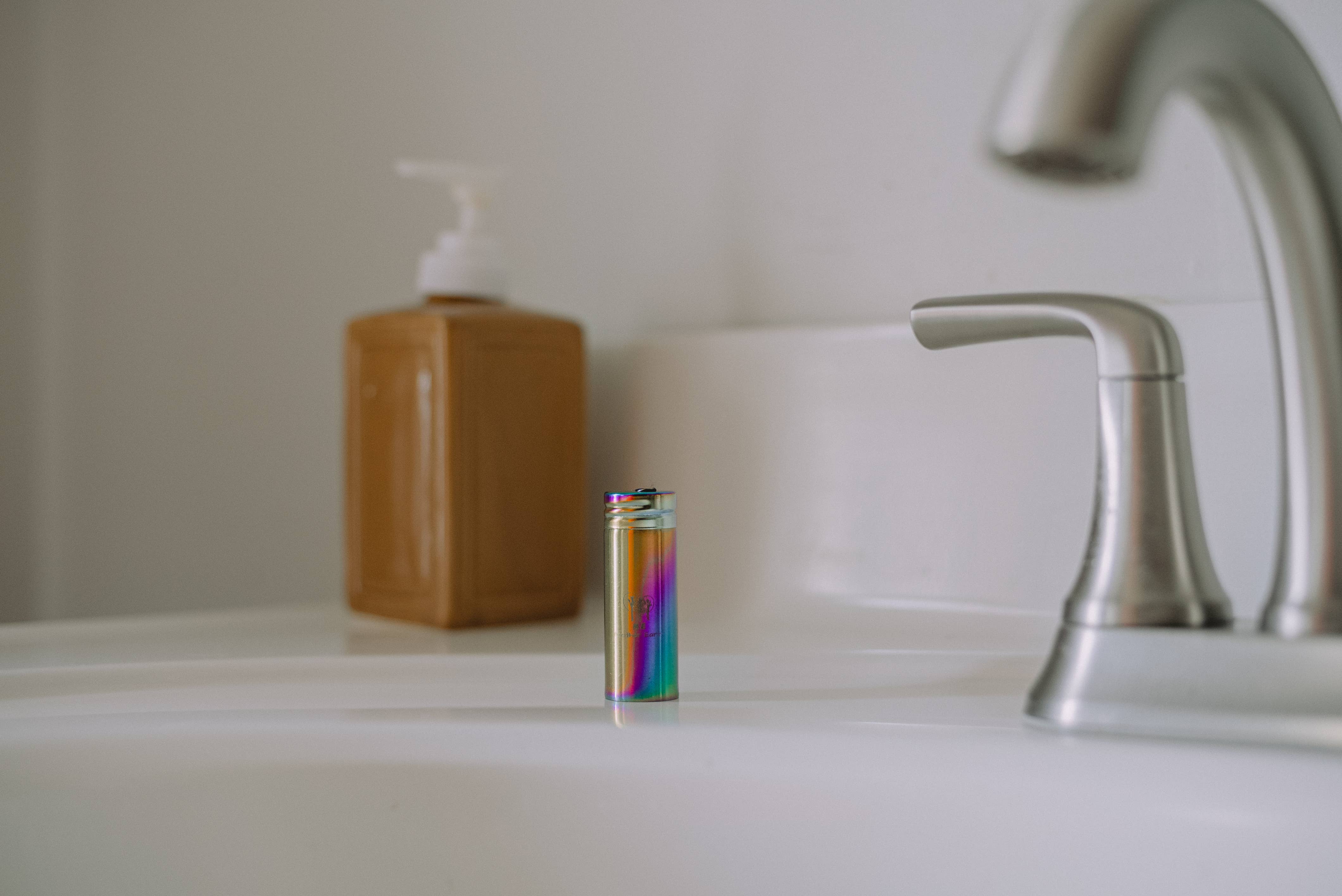Vegan Biodegradable Charcoal Dental Floss - Stainless Steel: Gold Stainless Steel